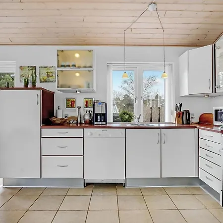 Holiday home Cozy In With House Sea View Augustenborg