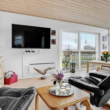 Holiday home Cozy In With House Sea View
